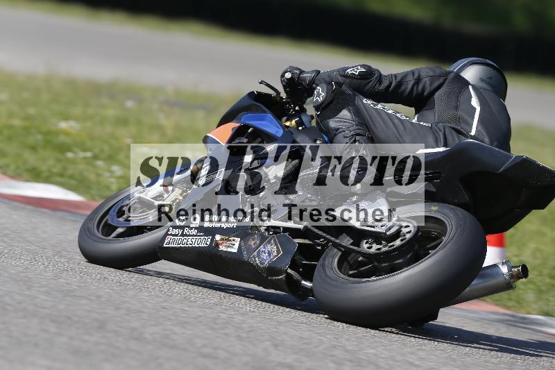 Archiv-2025/11 29.04.2025 PROMAX ADR/Gruppe gruen/111